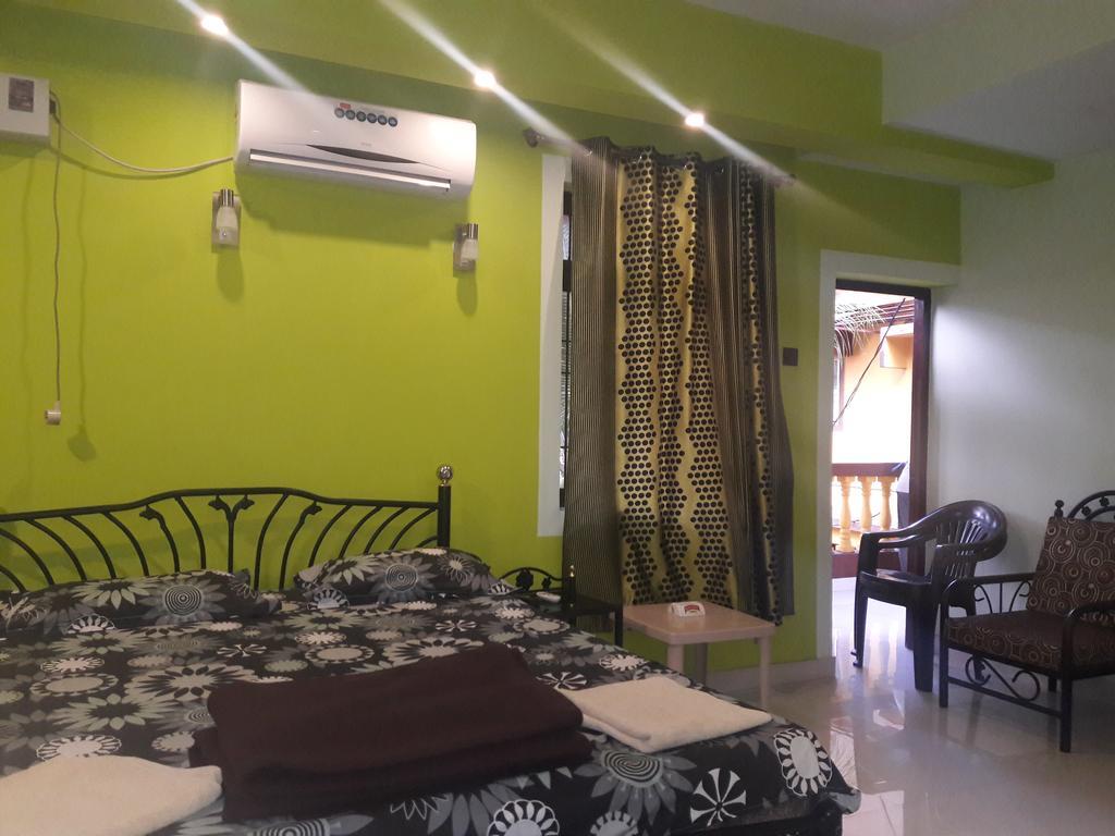 Aurita Holiday Homes Candolim Exterior photo